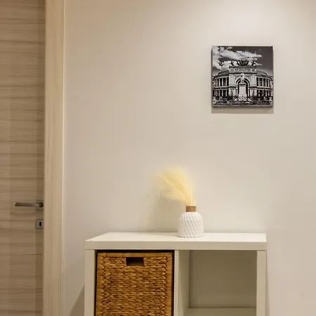 Villareale Flat - Center Free Parking