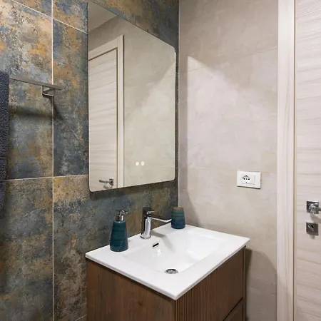 Villareale Flat - Center Free Parking Apartment Palermo